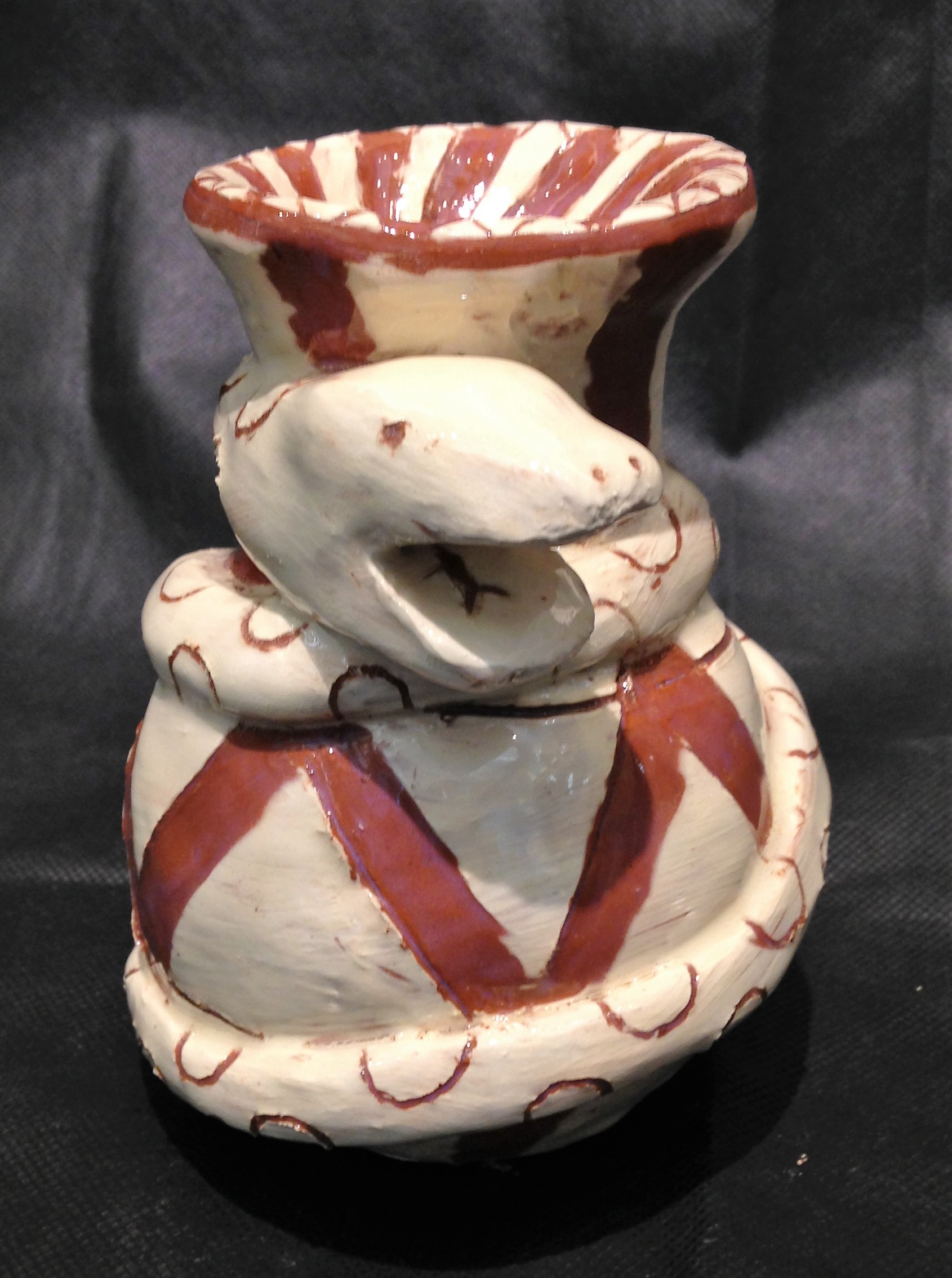 Drapak ca Gallery Engraved Clay Vessels From Visual Arts 10 drapak-ca-gallery-engraved-clay-vessels-from-visual-arts-10